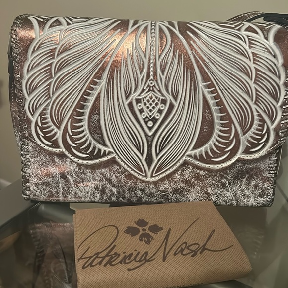 Patricia Nash hand bag - Picture 5 of 11